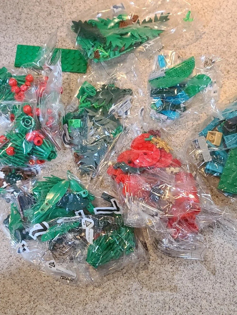 Lego Red Candle Holiday Wreath Centerpiece